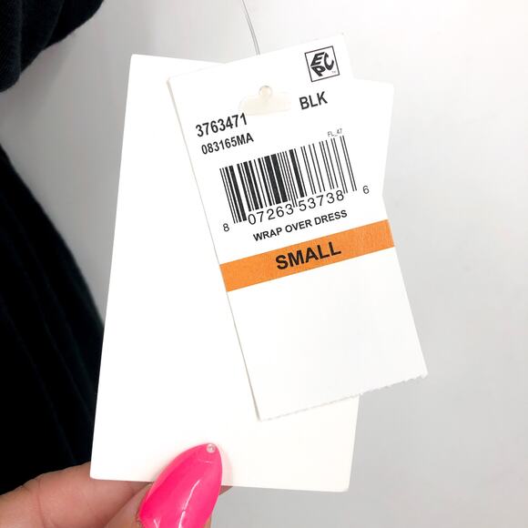 BECCA Women's Breezy Basics Beach Cover Ups Dress Small Black Ruffle Neck NWT - Picture 11 of 13